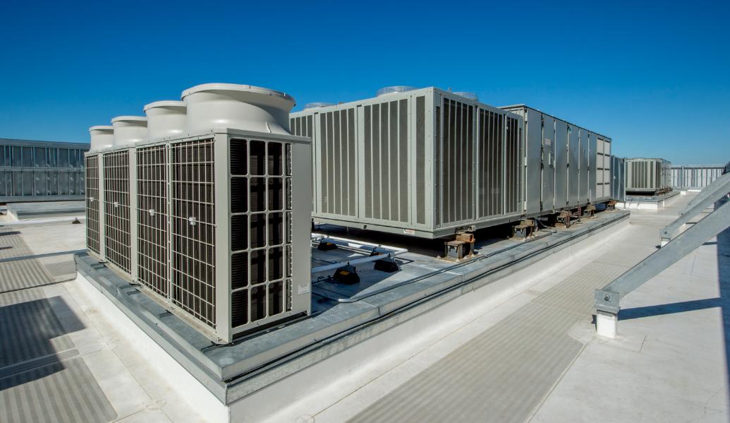 Breezy Orange County Embracing Energy-Efficient Heating & Cooling Trends